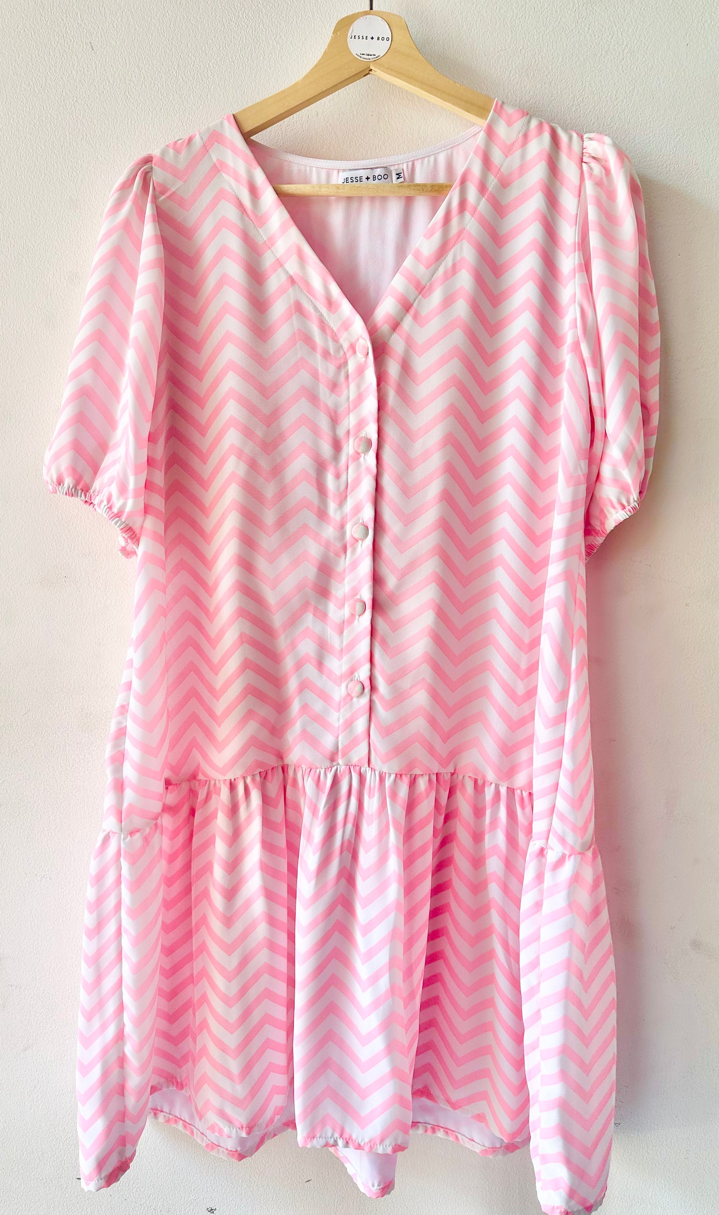 *SALE* Puff Sleeve Chevron Dress