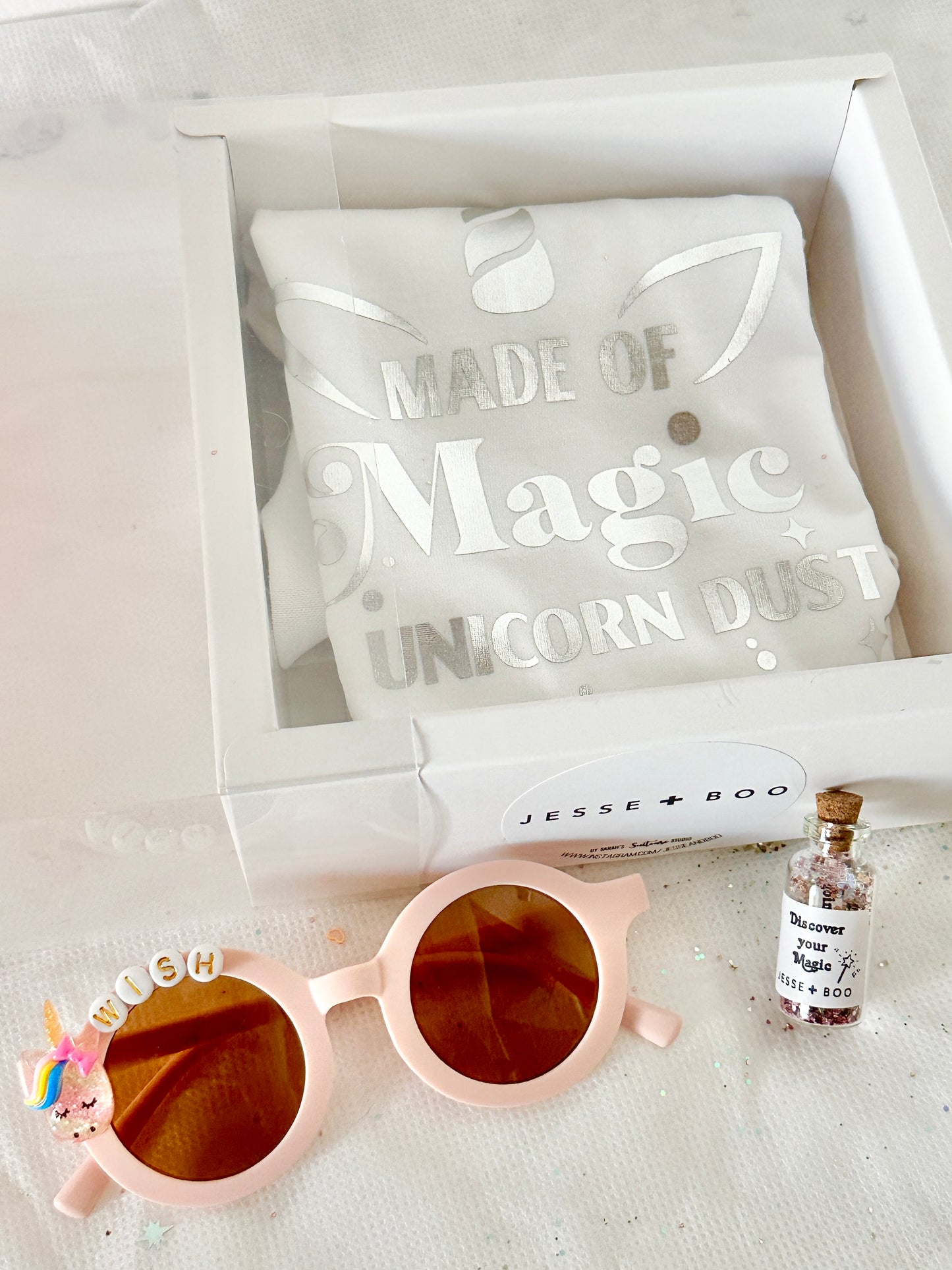 Magic Unicorn T Shirt and Sunglasses Set